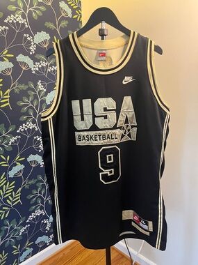 Nike Team USA Basketball Michael Jordan #9 Jersey Black Gold Men’s XL Dream Team